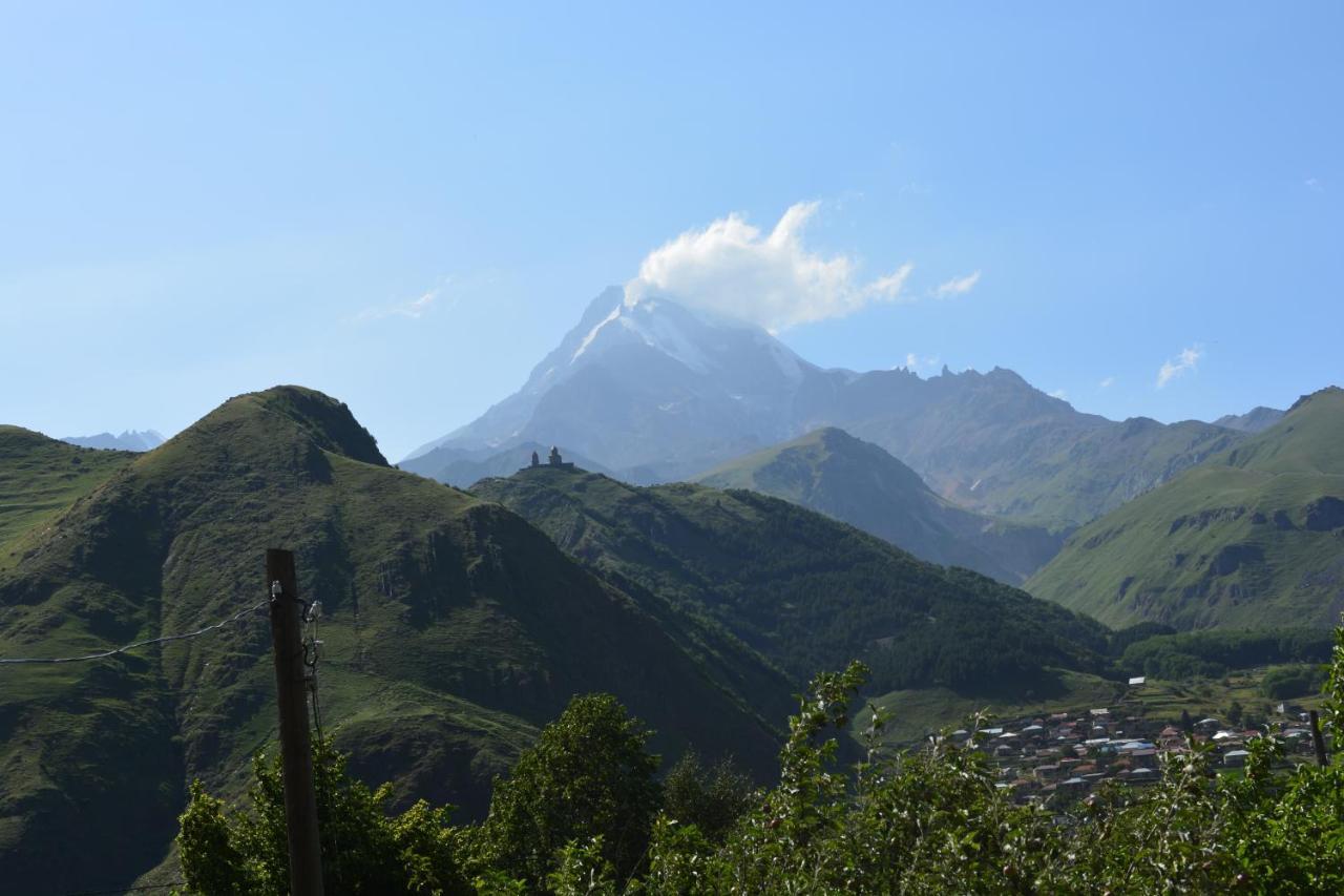 Panorama Kazbegi Hotell Exteriör bild